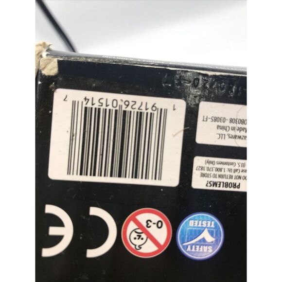 Roblox Welcome To Bloxburg Mechanic Mayhem Figure w/ Exclusive Virtual Item - Picture 6 of 7